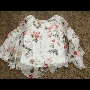 🌟Host Pick!!🌟Women’s Viola Borghi Floral Silk Blouse